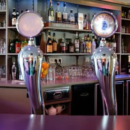 The Originals City, Acadine, Le Neubourg