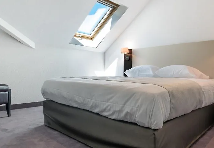 The Originals City, Acadine, 3*