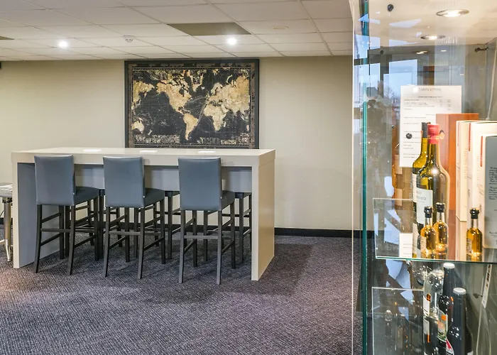 The Originals City, Acadine, Hotel