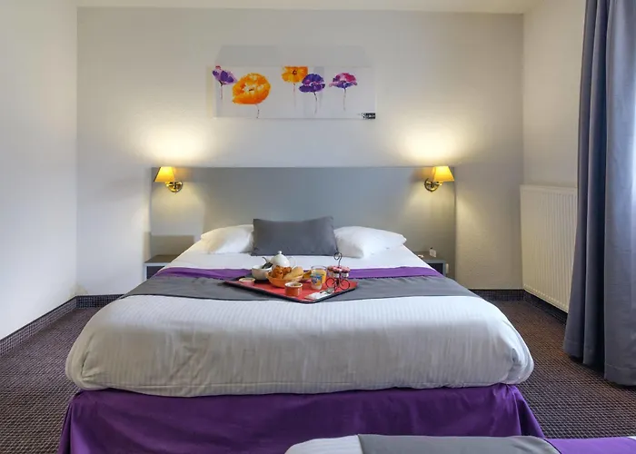 The Originals City, Acadine, Le Neubourg